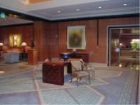 four_seasons_lobby67.jpg (9340 bytes)
