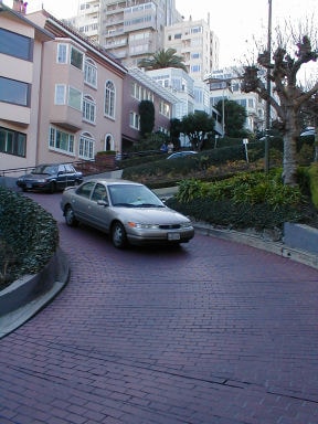lombard crookedest street